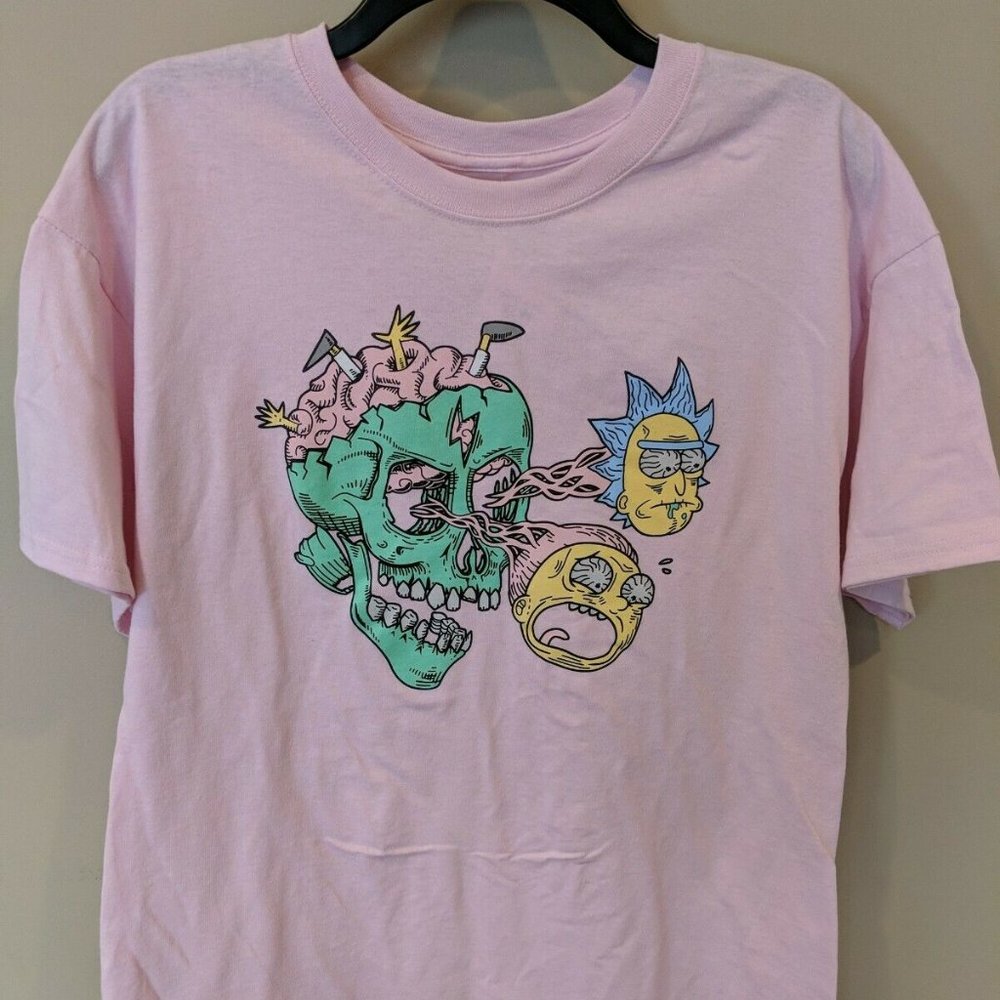 Rick & Morty Eyeball Skull Men's Pink Graphic T-Shirt